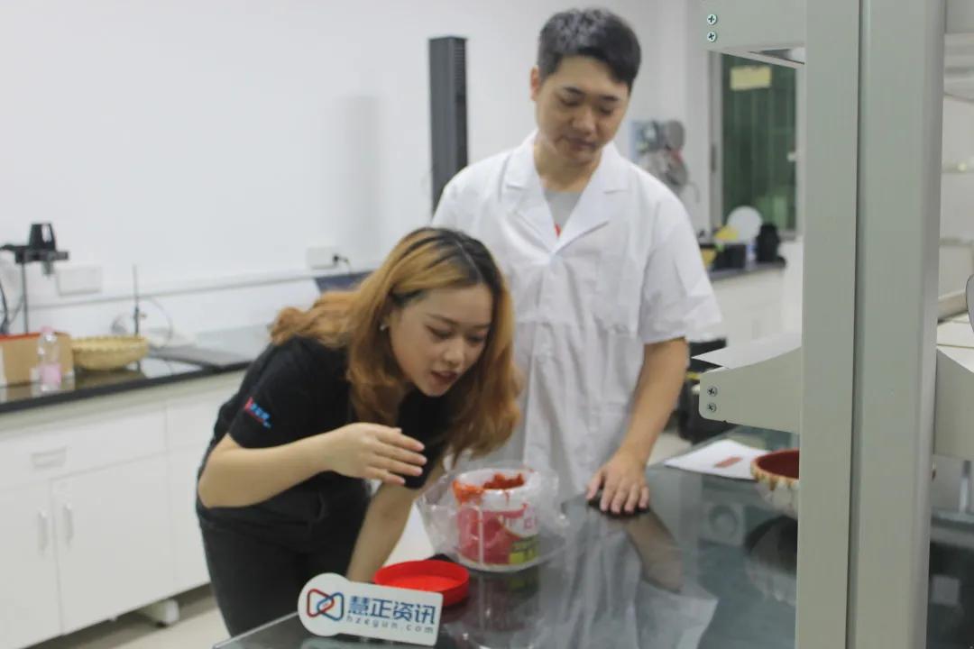 滴水不漏的建筑“雨衣”∣吉美帮红橡胶屋面外露专用防水评测