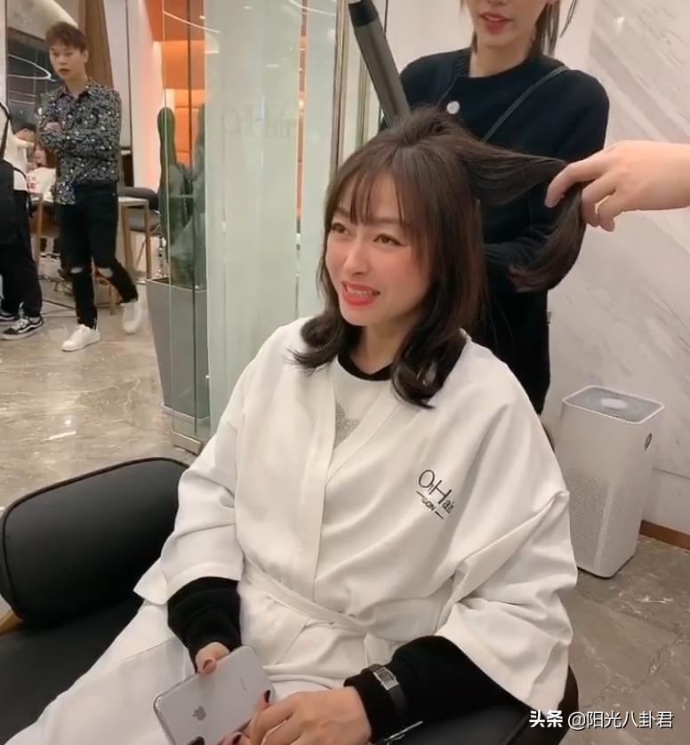 从湖南走出的8大美女，有4位立足央视春晚20年，2位成综艺一姐