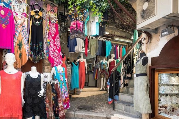 服装散货销售技巧,做服装卖家新手拿货小技巧