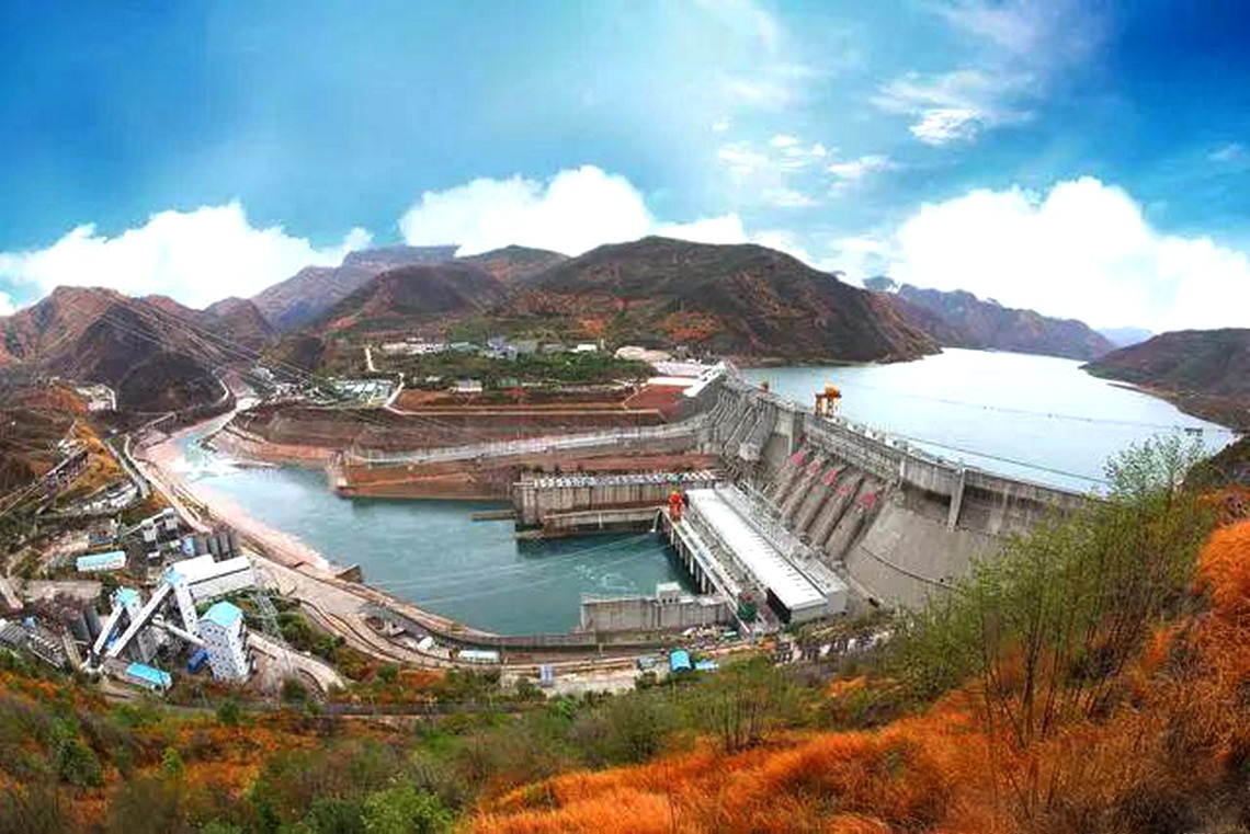 宏伟壮观的金沙江白鹤滩水电站,深山峡谷里的水电站