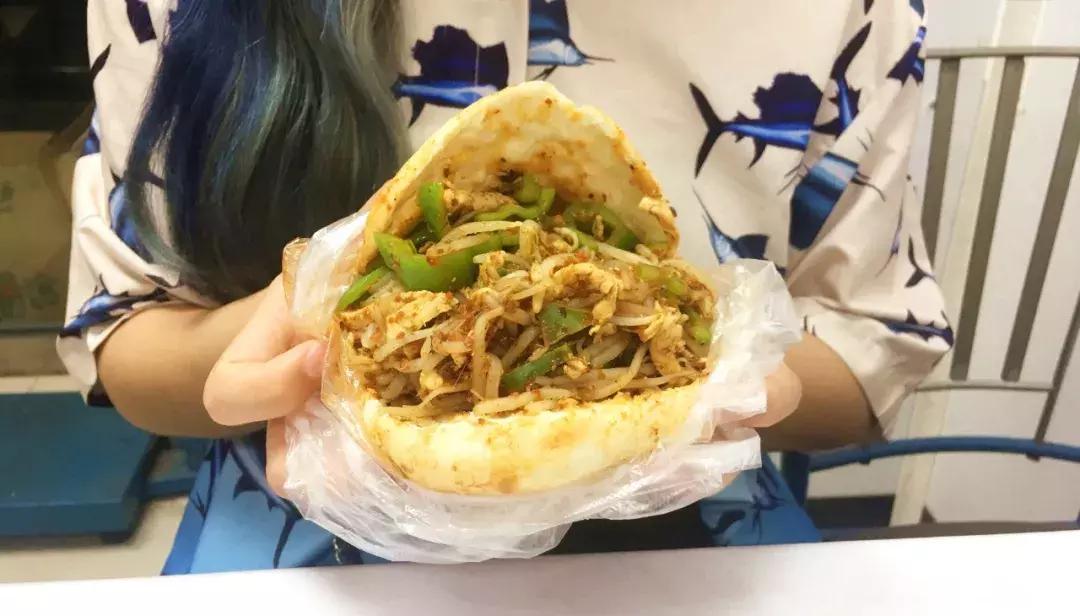 陕西夹馍指南：给我一个馍，我就能夹遍全世界