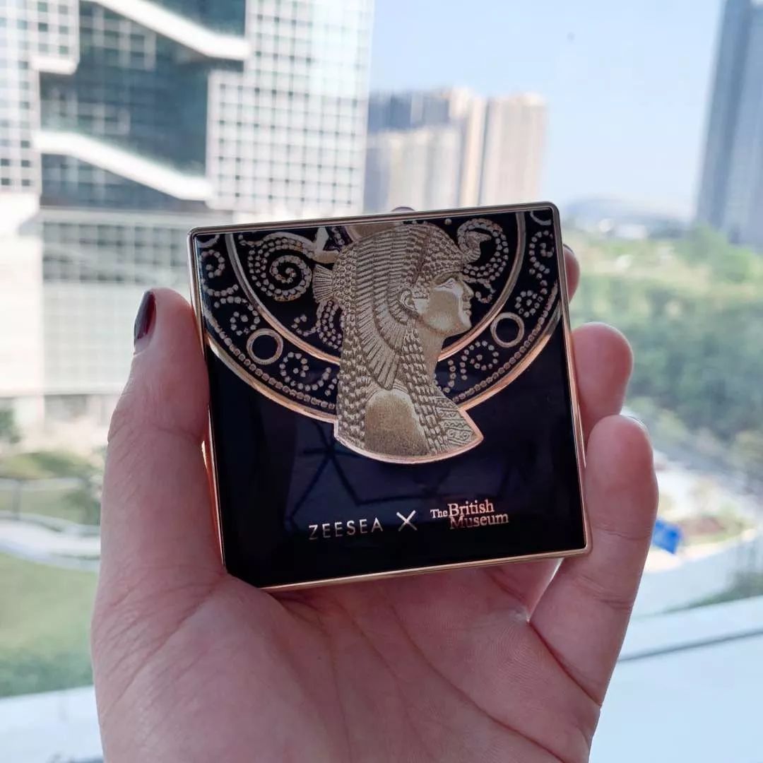 pony粉饼推荐,ponyenergy佩琪妮柔焦凝光粉饼