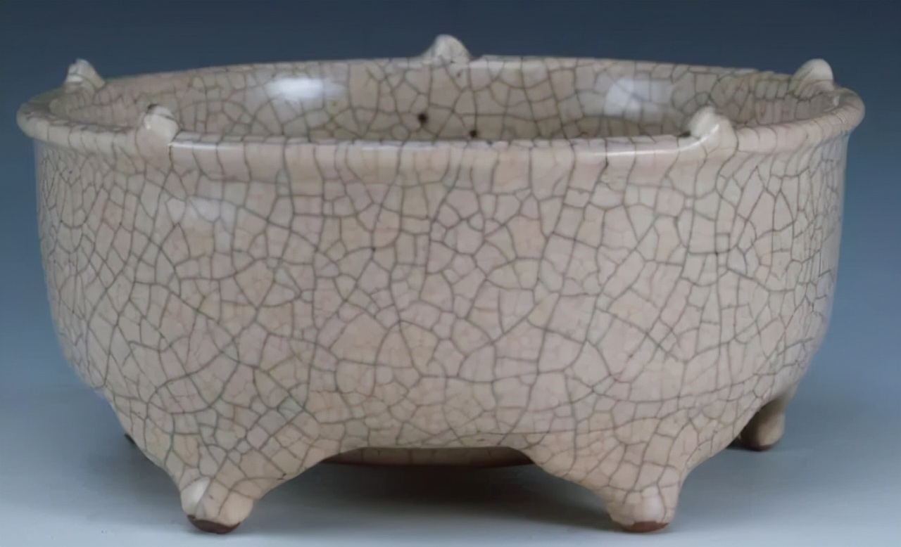 宋代哥窑器传世绝品基本特征,宋代哥窑瓷存世多少件