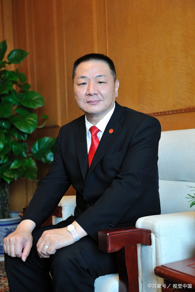 高中学历25岁创业,28岁小伙高中就开始创业