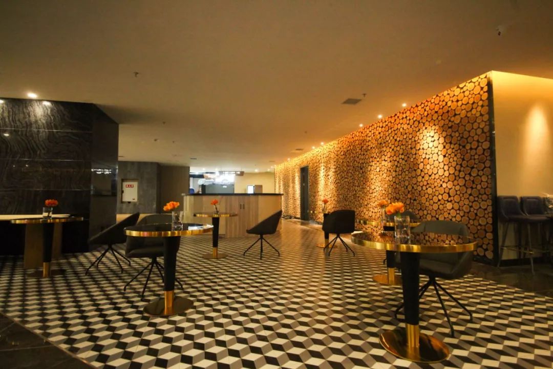 成都高档水汇温泉,成都尚公馆水韵水疗正规么