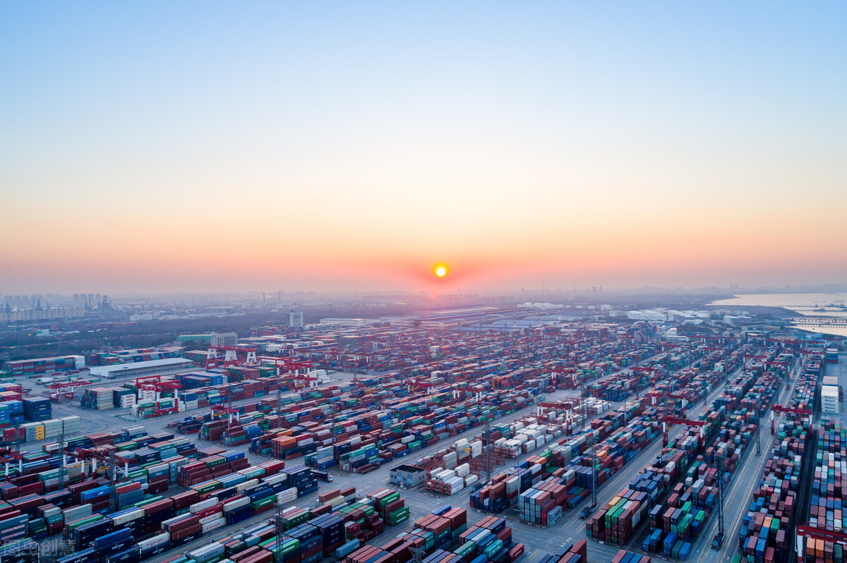 外贸业务员新手入职要怎么做,年薪百万的外贸业务员经验分享