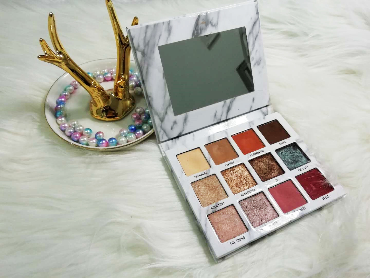 vm晶石眼影01号色,VM大理石眼影盘正品