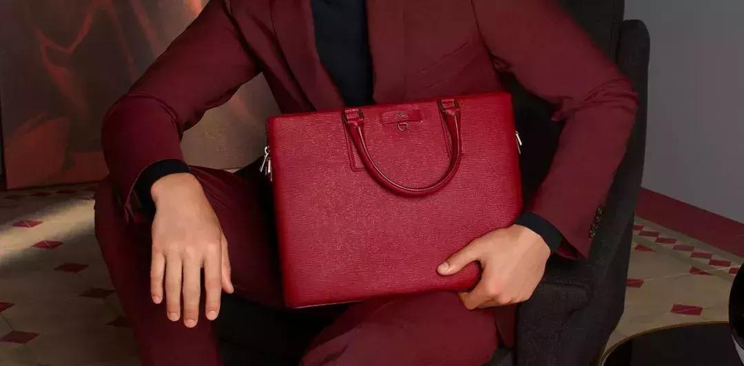 真皮水桶包小众包包品牌推荐,真皮小众包包品牌推荐秋冬