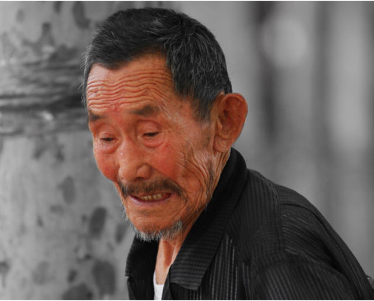 张爱玲晚景,张爱玲晚年为什么穷困潦倒