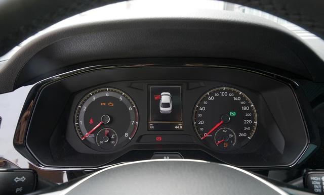 开自动挡的车陡坡怎么操作,自动挡上陡坡起步的正确方法