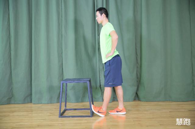 5公里跑后拉伸动作,跑后拉伸详细教程