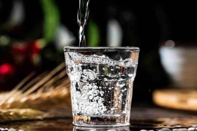 小卖部卖的哪种白酒好喝,几款便宜冷门纯粮白酒