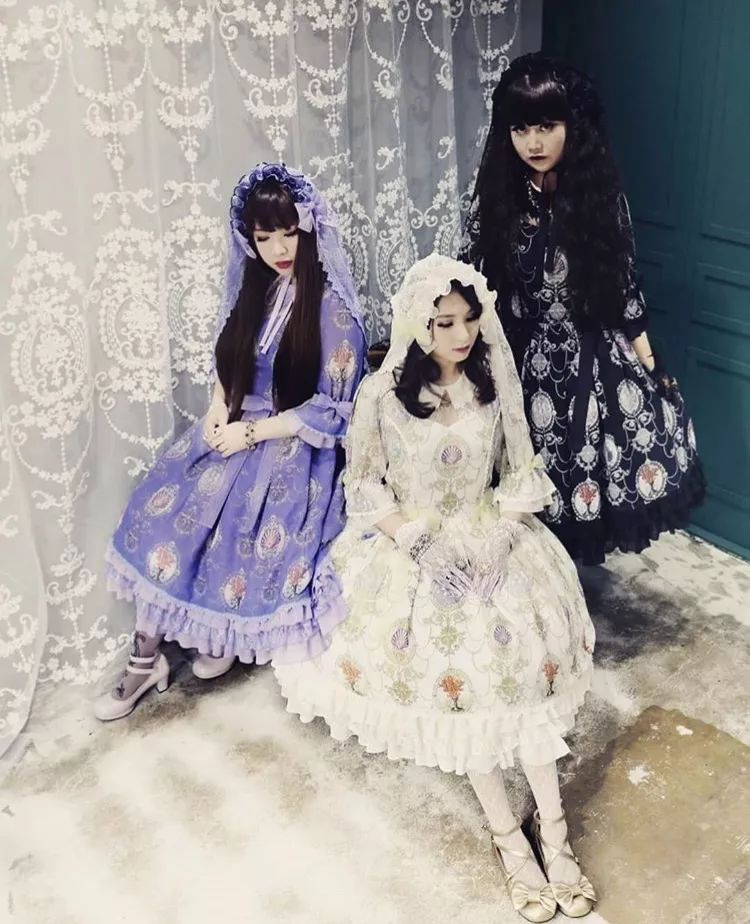 甜美系洛丽塔洋装图片,夏季黑色洛丽塔洋装