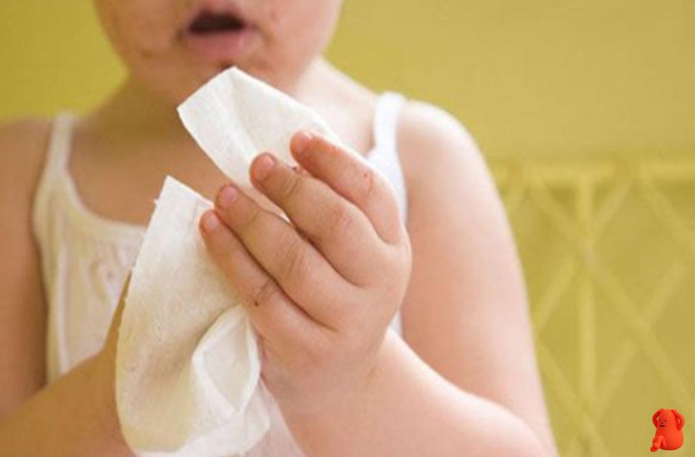 宝宝湿巾擦屁屁有啥危害,湿纸巾适合擦婴儿屁屁吗