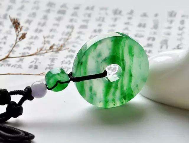 翡翠品种介绍图,翡翠品种大全大图