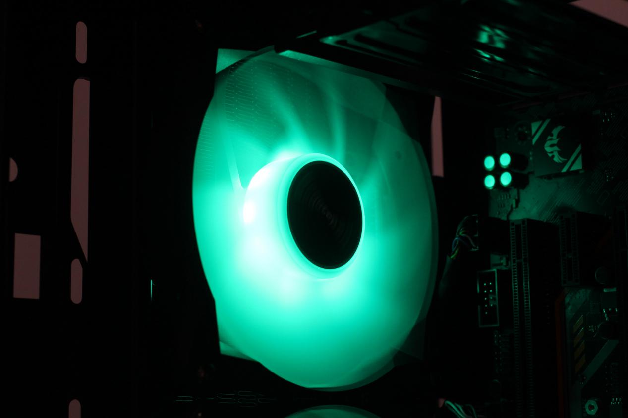 鑫谷360水冷怎么样,鑫谷360水冷压得住12900k吗