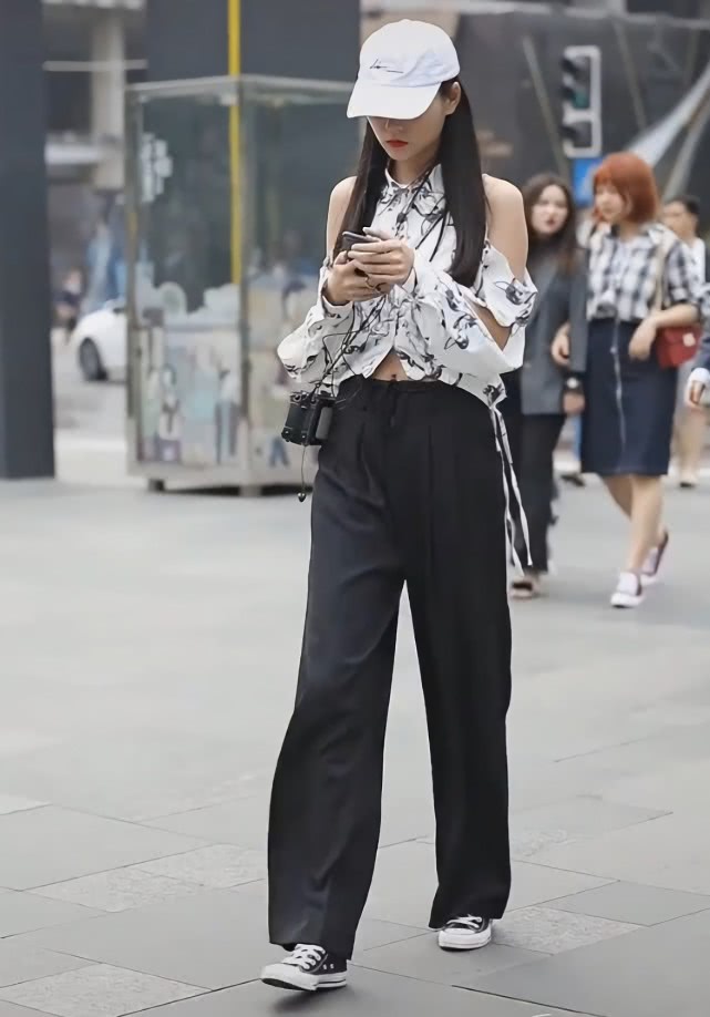 今年夏天即将流行的穿搭橘色,今年夏季穿搭流行颜色显白