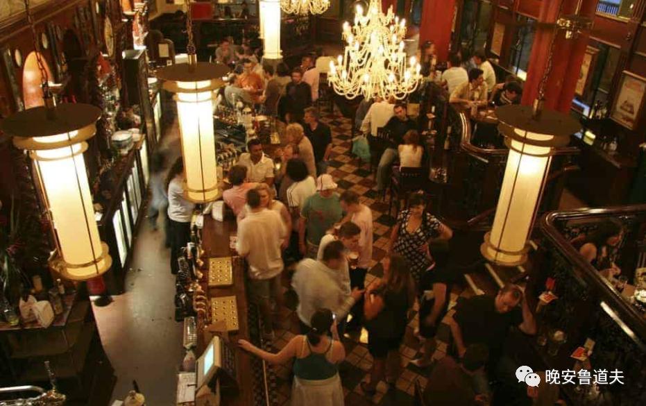 酒吧的经营风格有哪些,开一家酒吧需要准备哪些东西