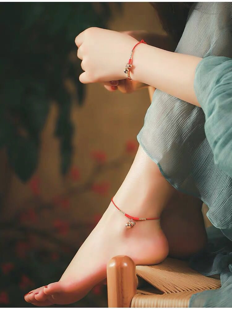 夏日珠宝搭配思路,夏日饰品简约高级