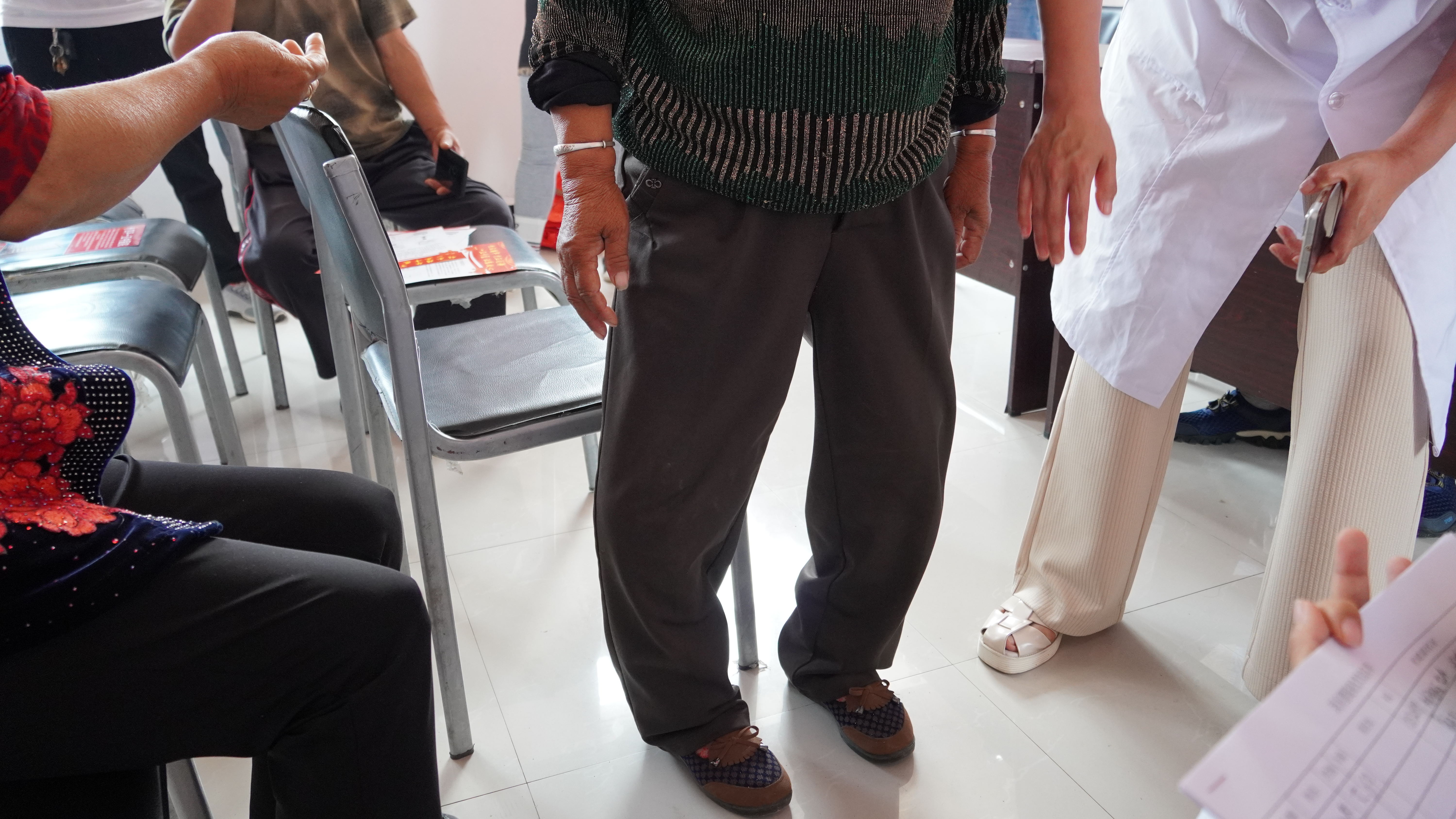 四平一正中医院、医疗进村送健康