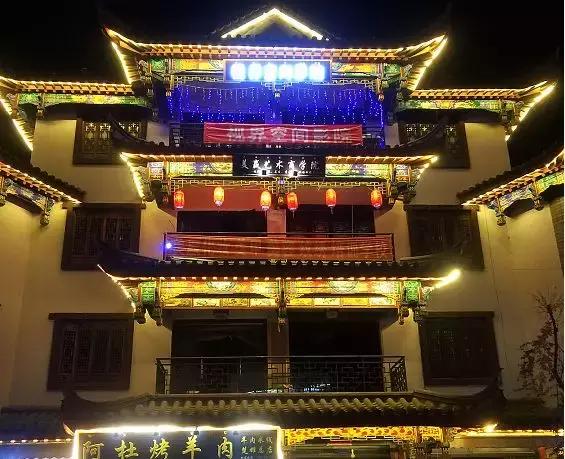 成都到大理房车旅行,成都至云南房车7天旅游攻略