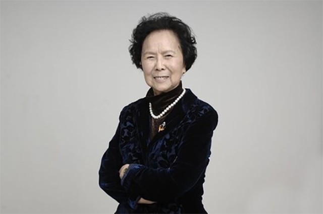 为钱反咬恩师,好友葬礼宣传新剧,六小龄童:完美诠释人如何变猴