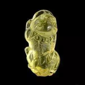 李嘉诚貔貅阵,李嘉诚办公室摆88只貔貅