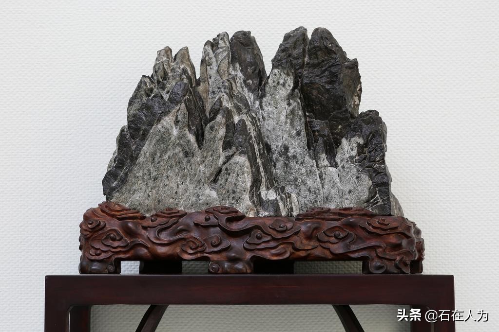 崂山绿石的传说,崂山贵的绿石