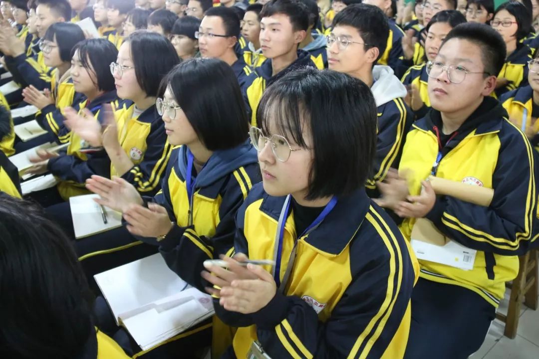 衡水十四中的环境,衡水十四中这两年发展的怎么样