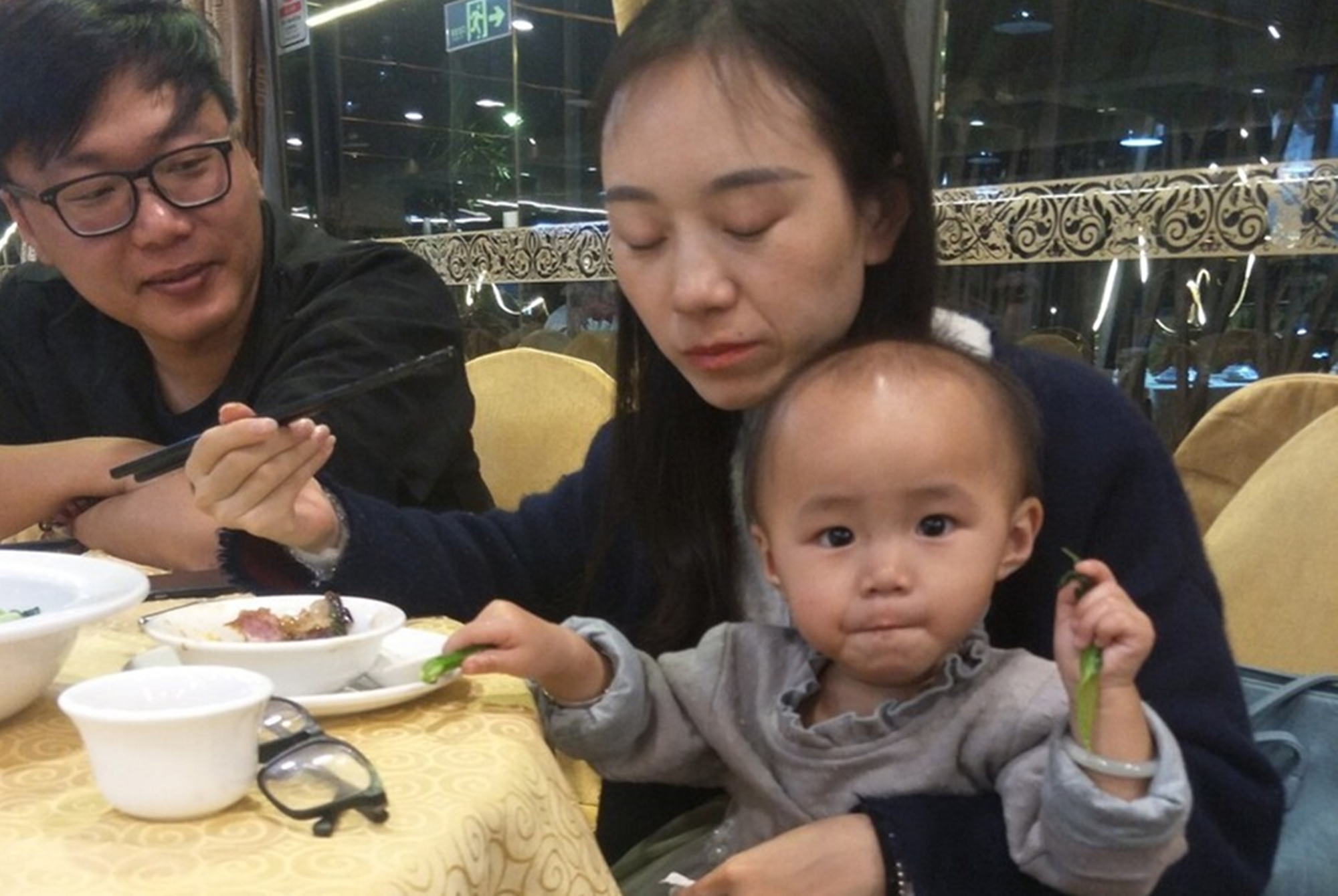 两代人带娃的矛盾,两代人带娃生活差异