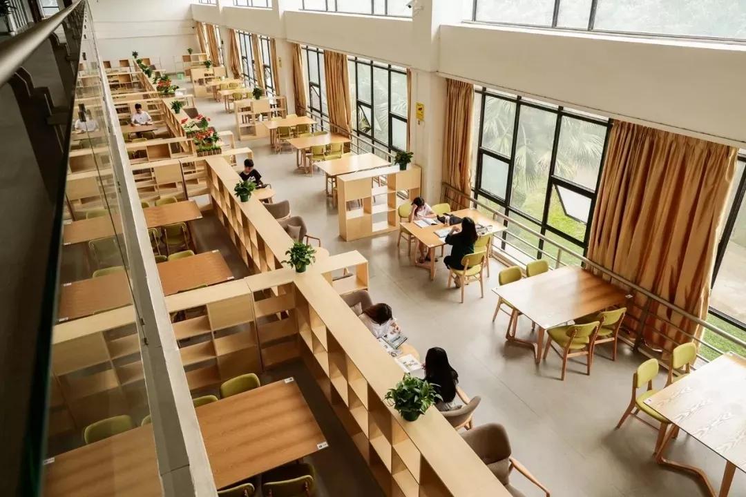 广东省大专卫校排行榜,广东省大专院校排名一览表