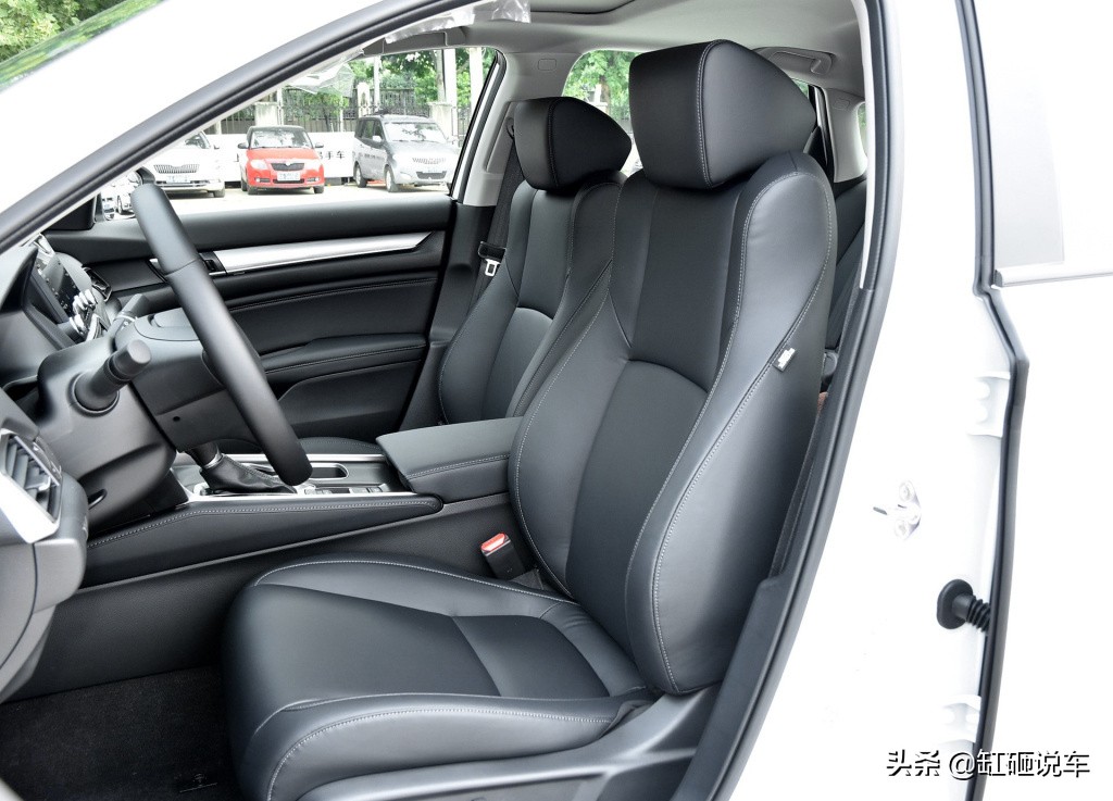 20万左右雅阁最好的轿车,20万左右的本田雅阁最省油