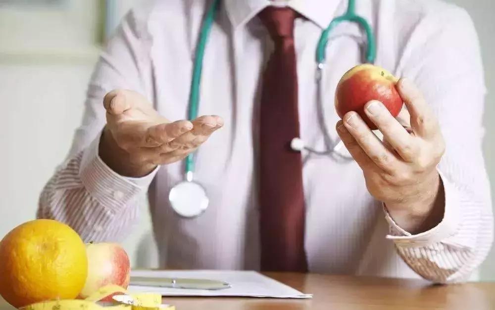 营养治疗新趋势,营养不是辅助