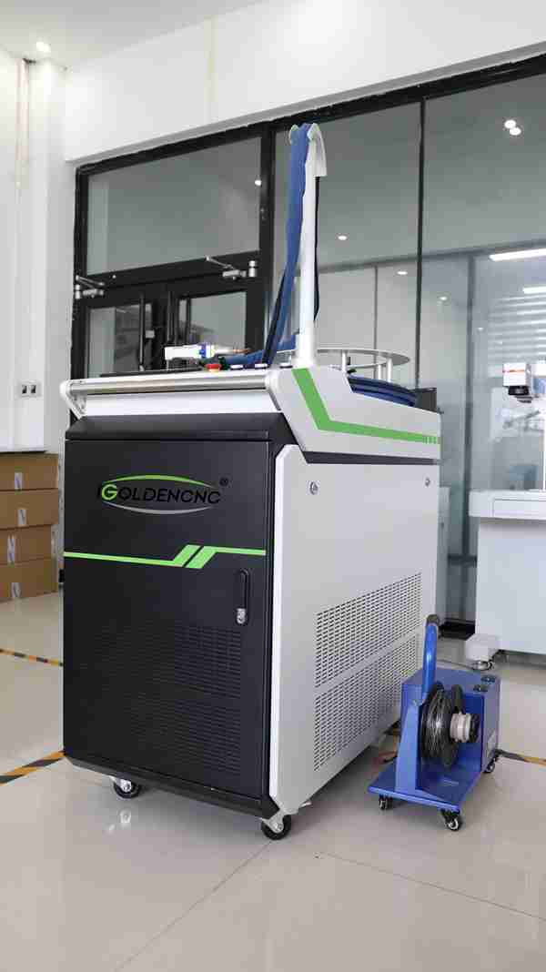 杭州便携式激光除锈机,自动化设备激光除锈机