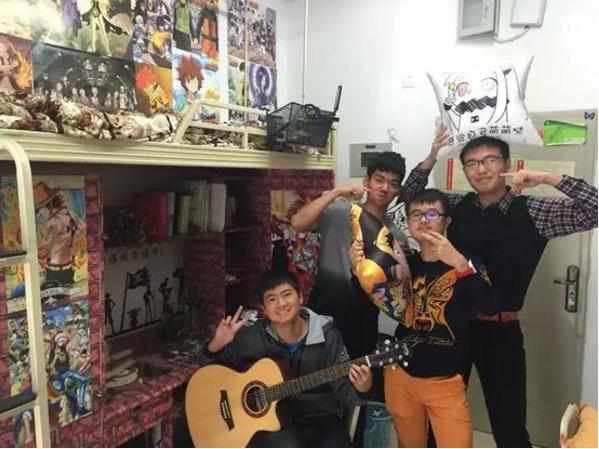 神仙打架！或许，电子科技大学就是最盛产学霸宿舍的高校之一！