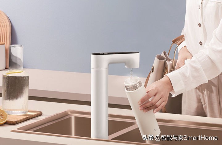 舒适生活从一套简约家具开始,家电轻松生活