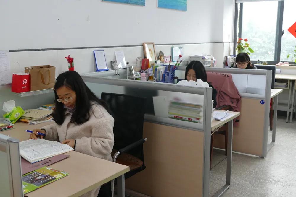 重庆大学城第三中学校,重庆大学城第3中学