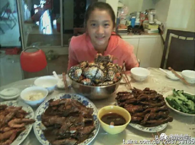 关晓彤假装吃植物肉澄清视频,关晓彤为人造肉宣传翻车