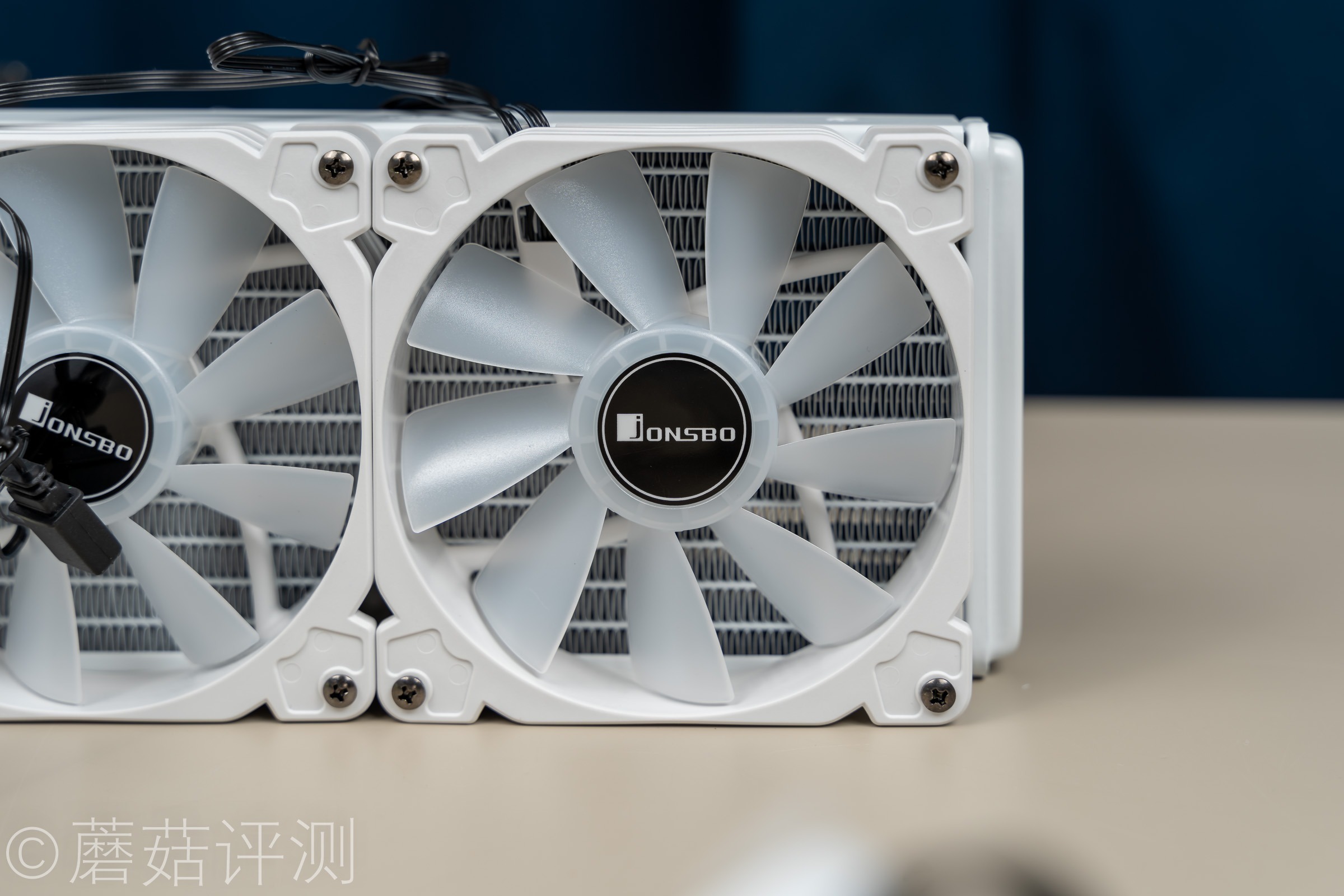 乔思伯光影240水冷会不会漏水,乔思伯240光影相当于什么风冷