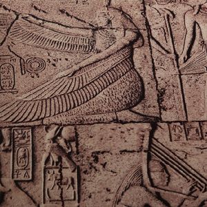 世界未解之谜沙漠中的雕像,专家在沙漠发现雕像