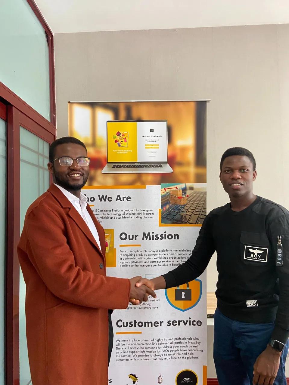 新华社点赞！唐平的电商梦，从一碗吃不到的乌咖喱开始……