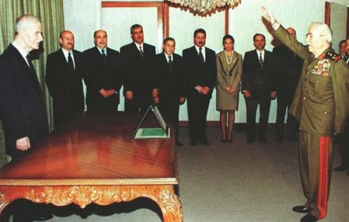 阿萨德父子,叙利亚总统阿萨德父子执政多少年