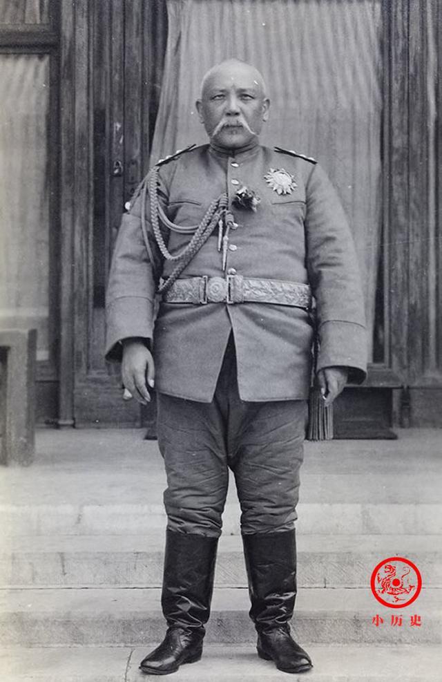 民国总统袁世凯月薪多少？相当于农民种777亩地的收入