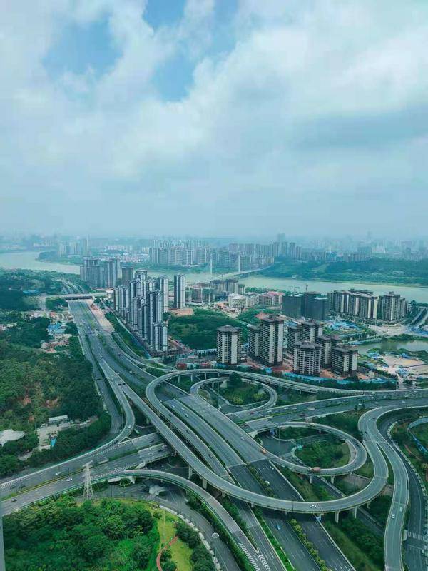 睛彩眼镜万象汇店,睛彩眼镜五象万象汇店价格