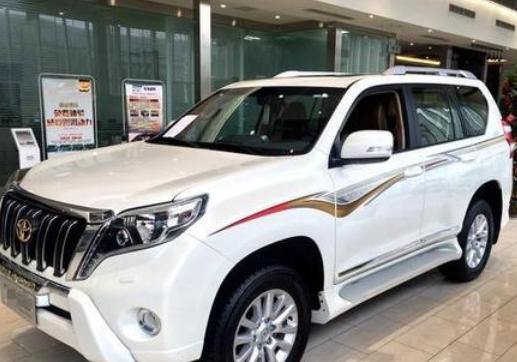 丰田霸道乞丐版最低多少钱,丰田霸道乞丐版