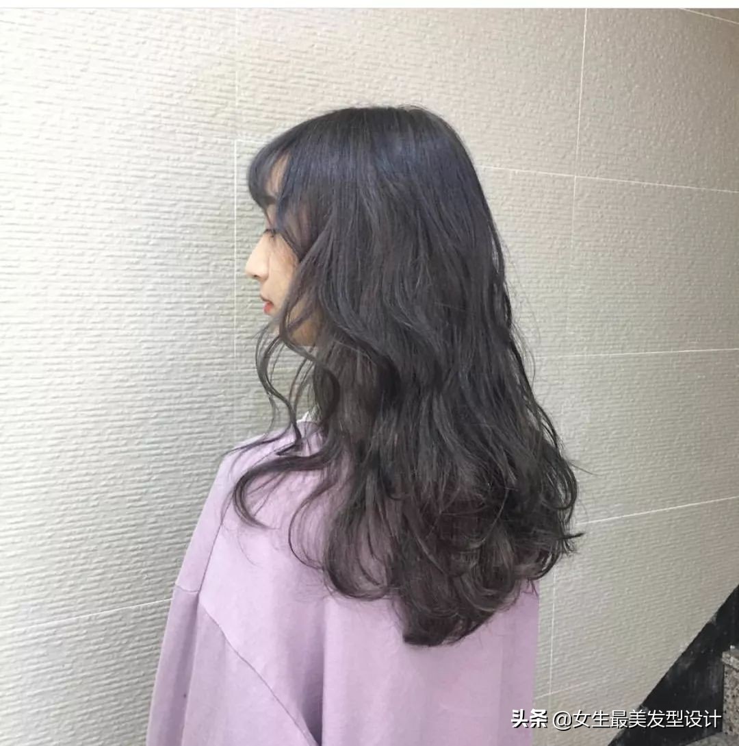 烫发中长内扣怎么打理,烫发女生推荐中长好打理