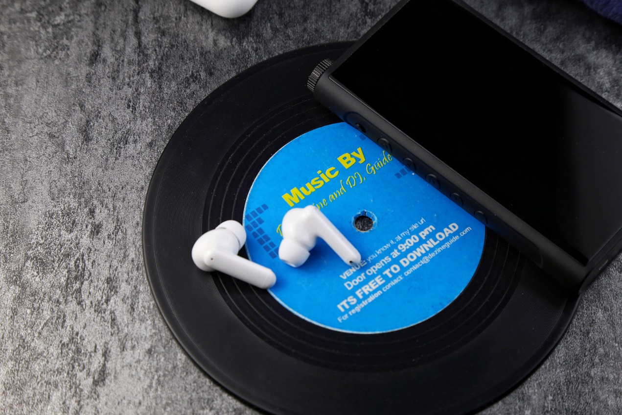 魅族poppro主动降噪耳机开箱,魅族poppro主动降噪耳机