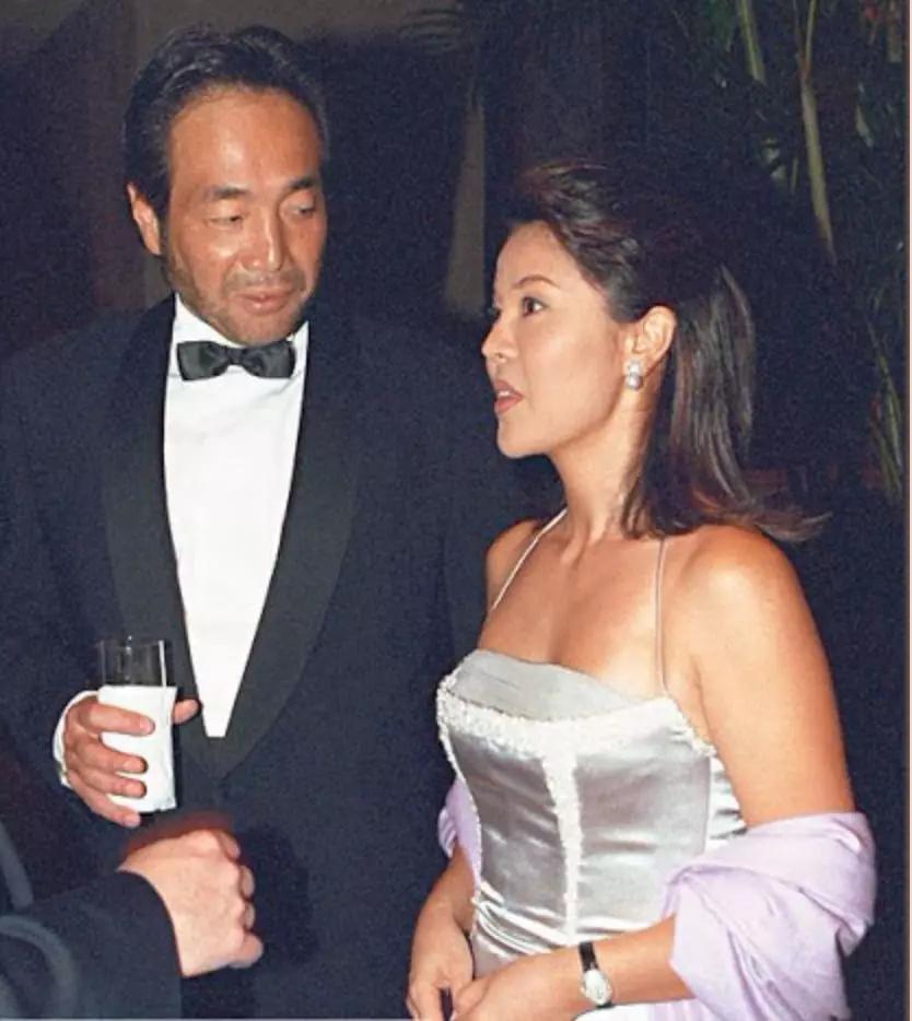 邓丽君心酸坎坷的一生,邓丽君经历过几次婚姻