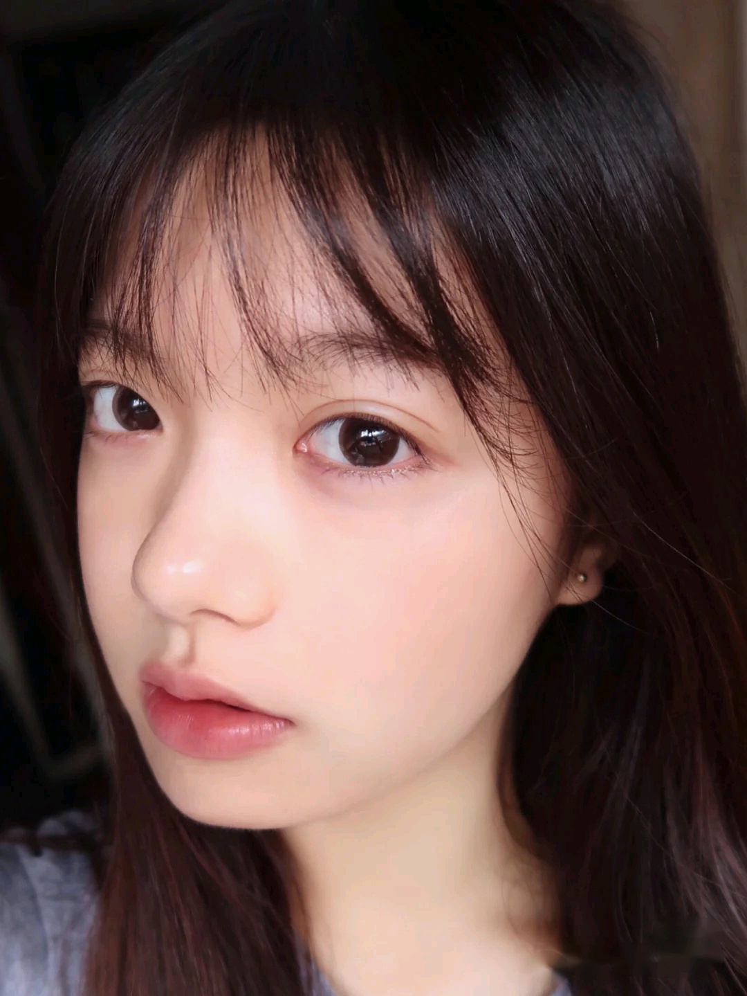 兰蔻眼霜菁纯眼霜适合什么年龄,兰蔻小黑瓶发光眼霜跟ahc眼霜测评