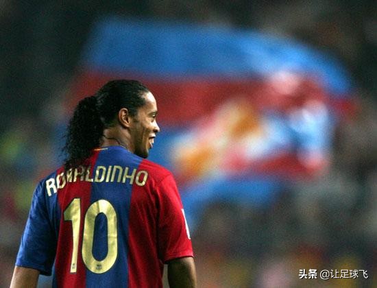 买人不行，抬价第一！盘带那些年曼联抬过价的五名著名球星